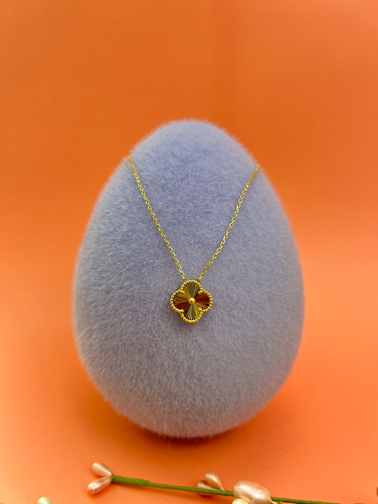Cadena gold clover