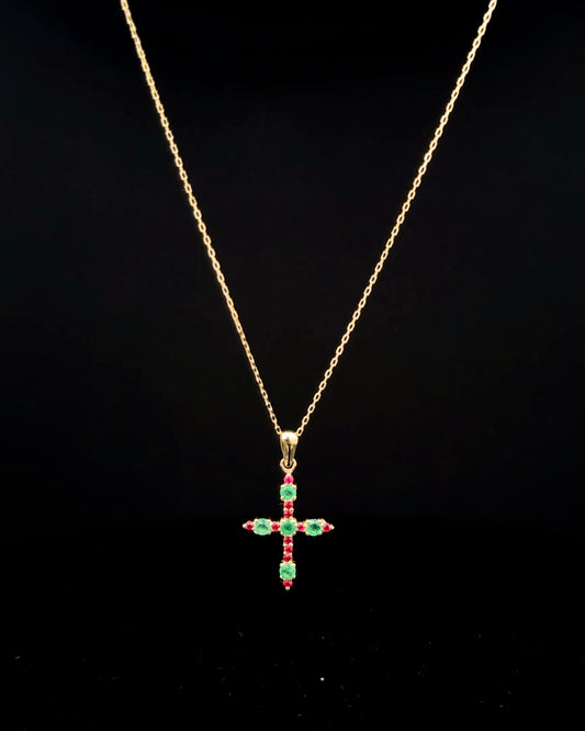 Cadena cruz esmeraldas
