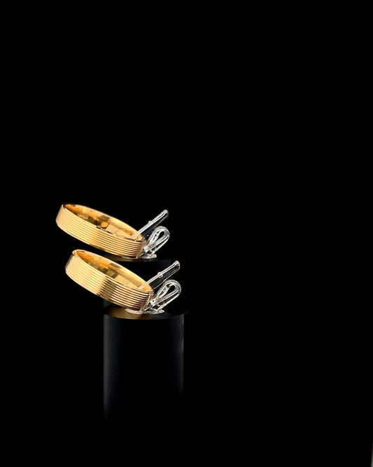 Alianzas de matrimonio rayadas