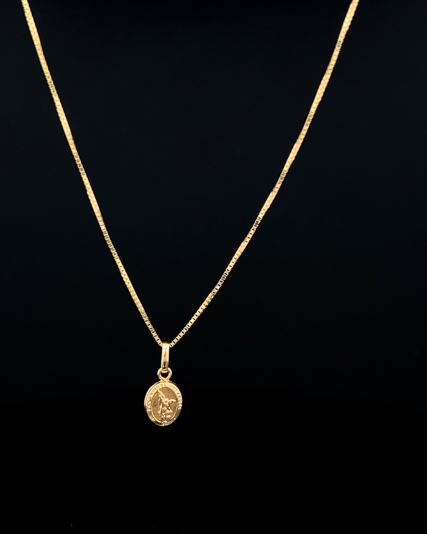 Caden veneciana San Miguel Arcángel