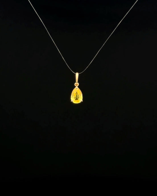 Dije zafiro amarillo