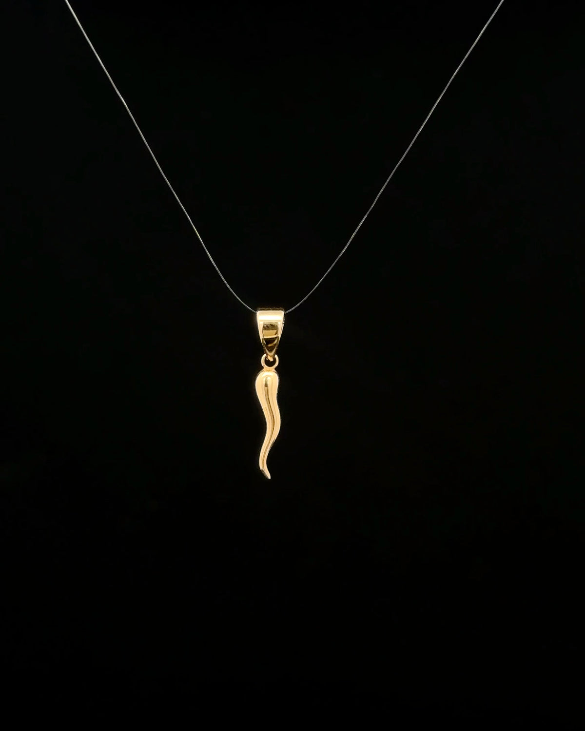 Dije cornicello dorado mini