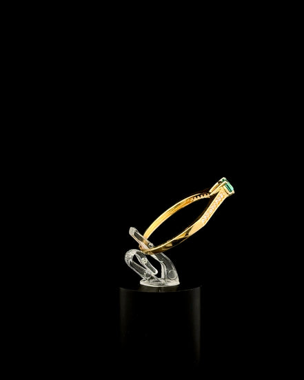 Anillo solitario tsavori 9