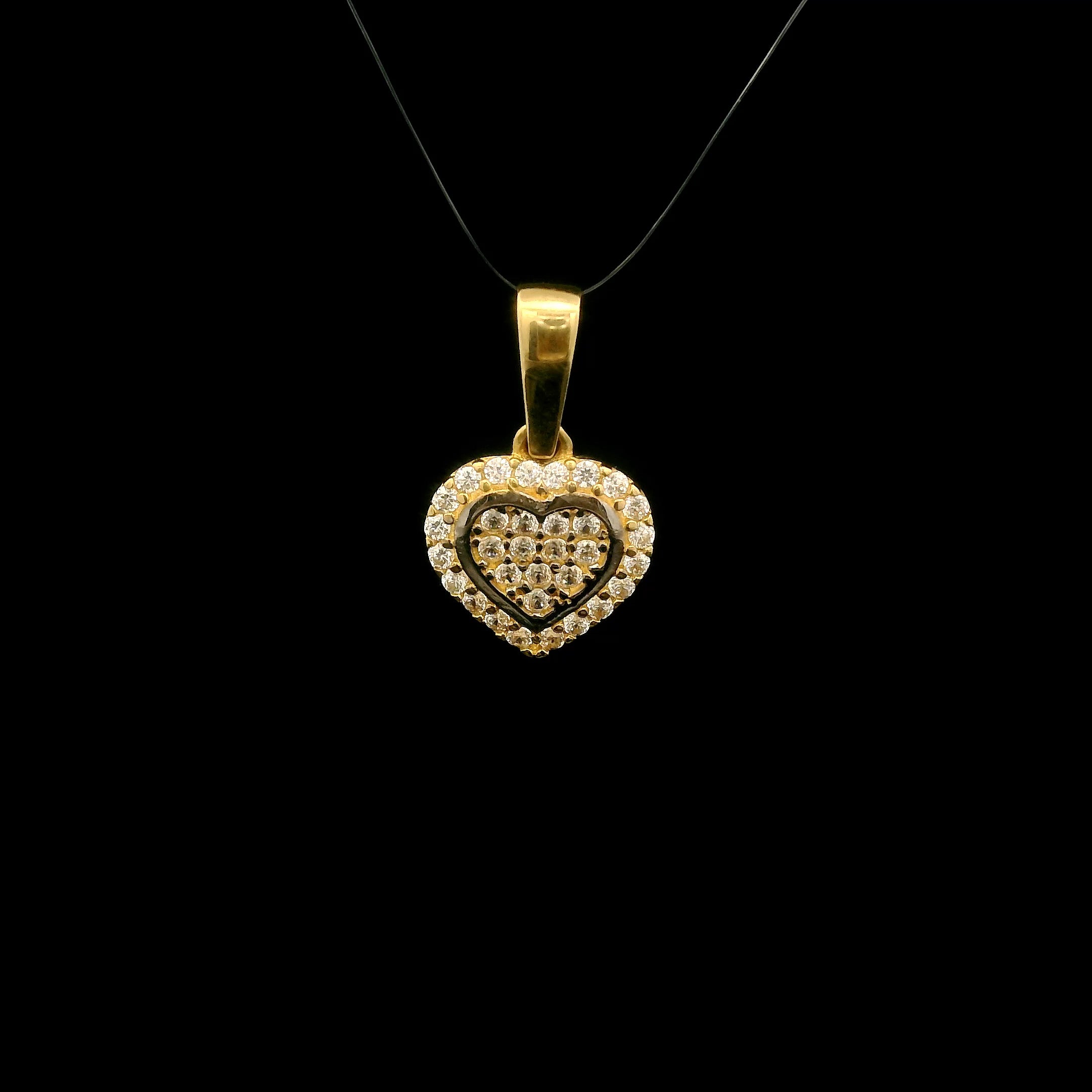 Dije corazón brillante solitario