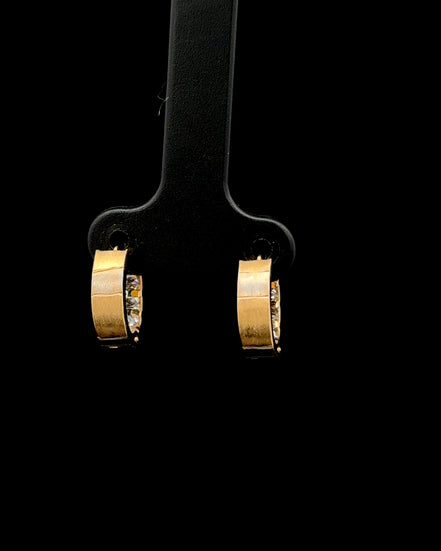 Argollas huggie cuadro