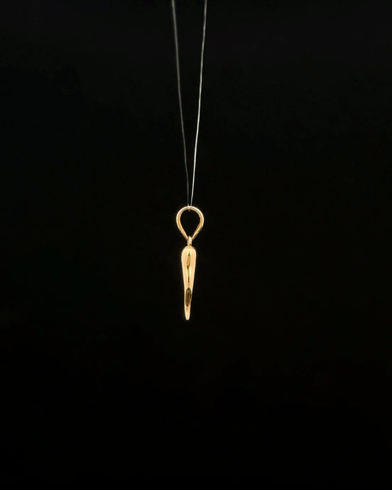 Dije cornicello dorado mini