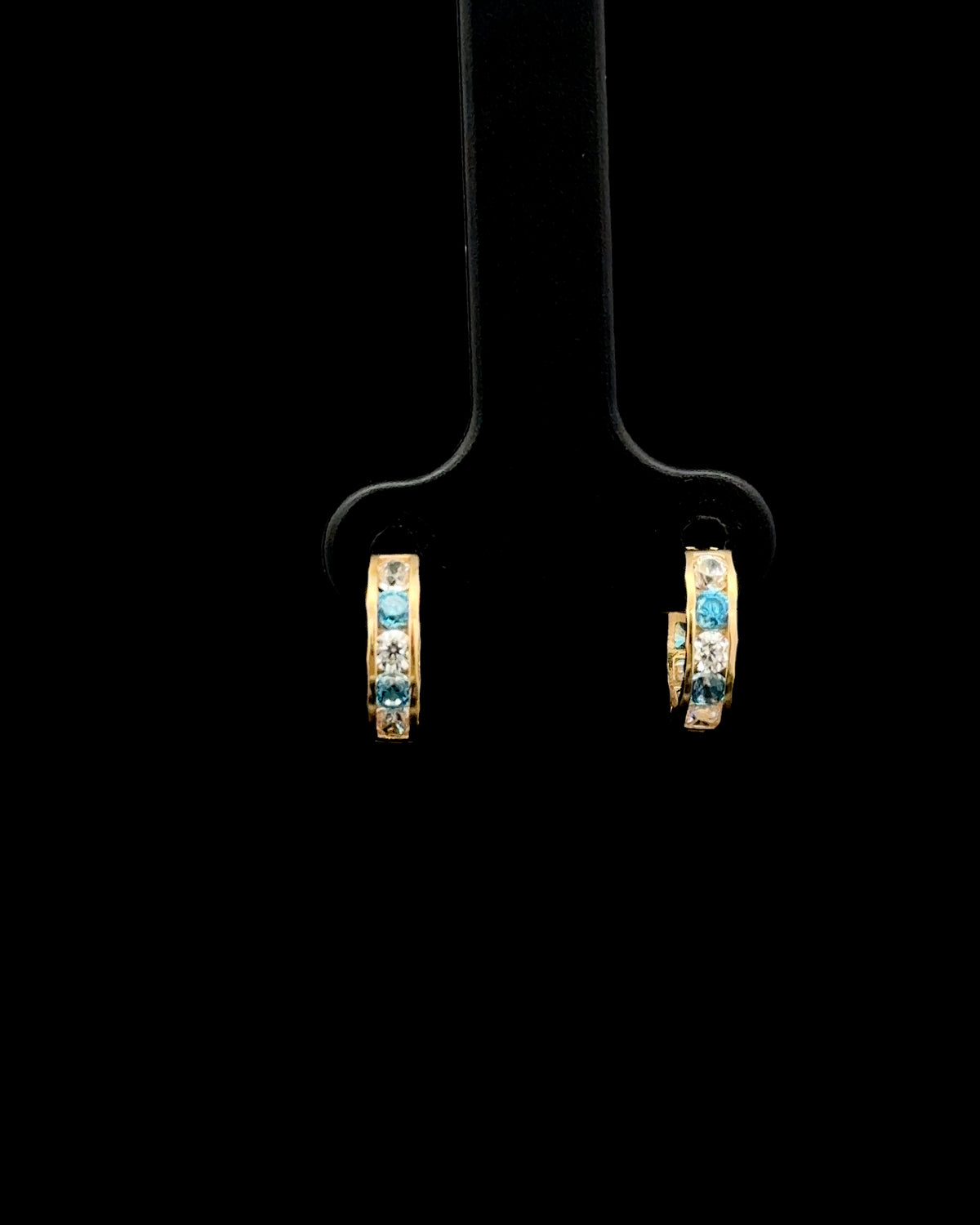 Argollas huggie sky blue
