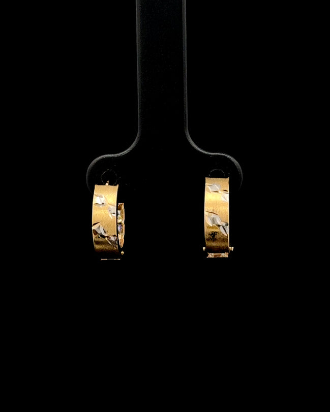 Argollas huggie línea