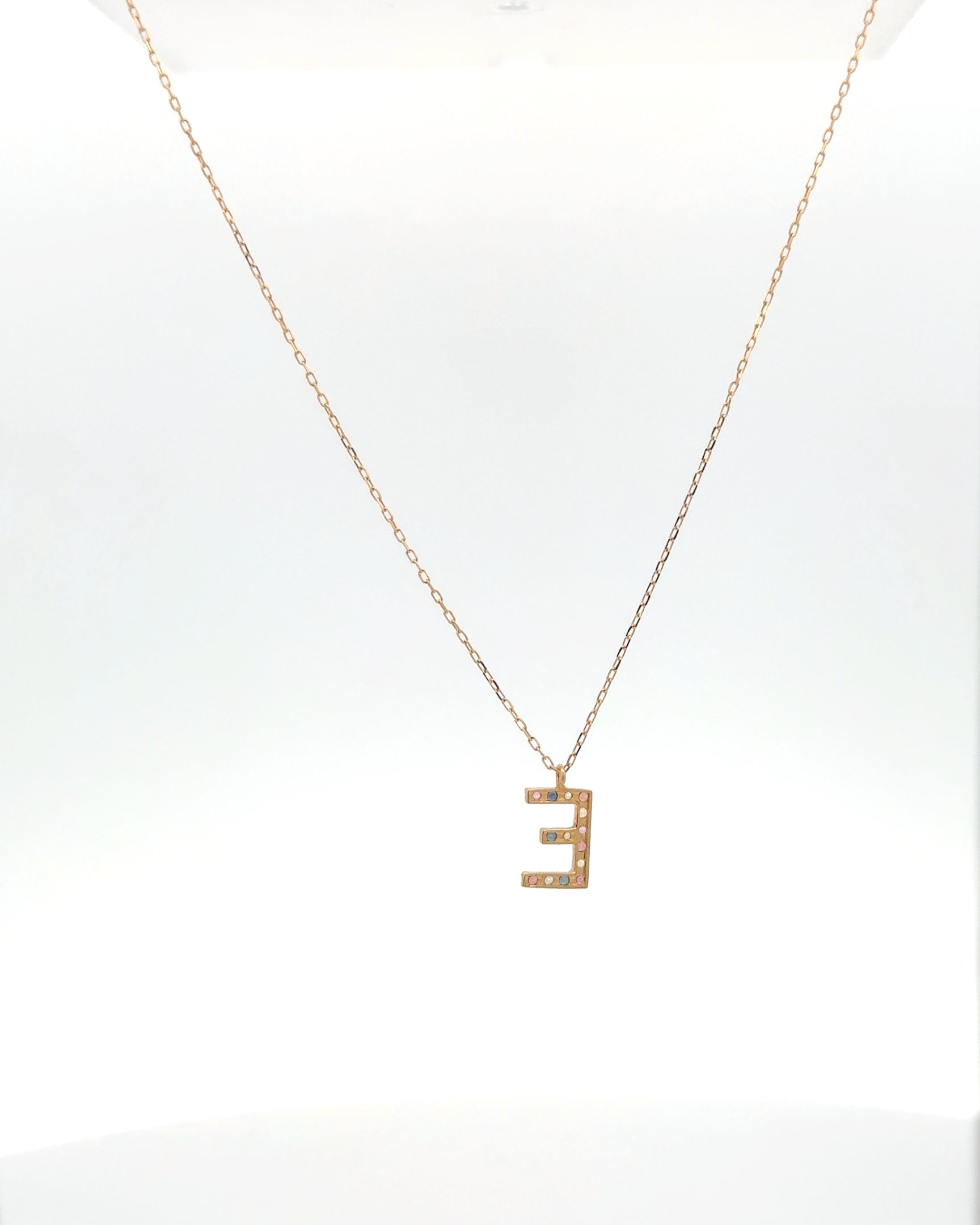 Cadena letra “E”