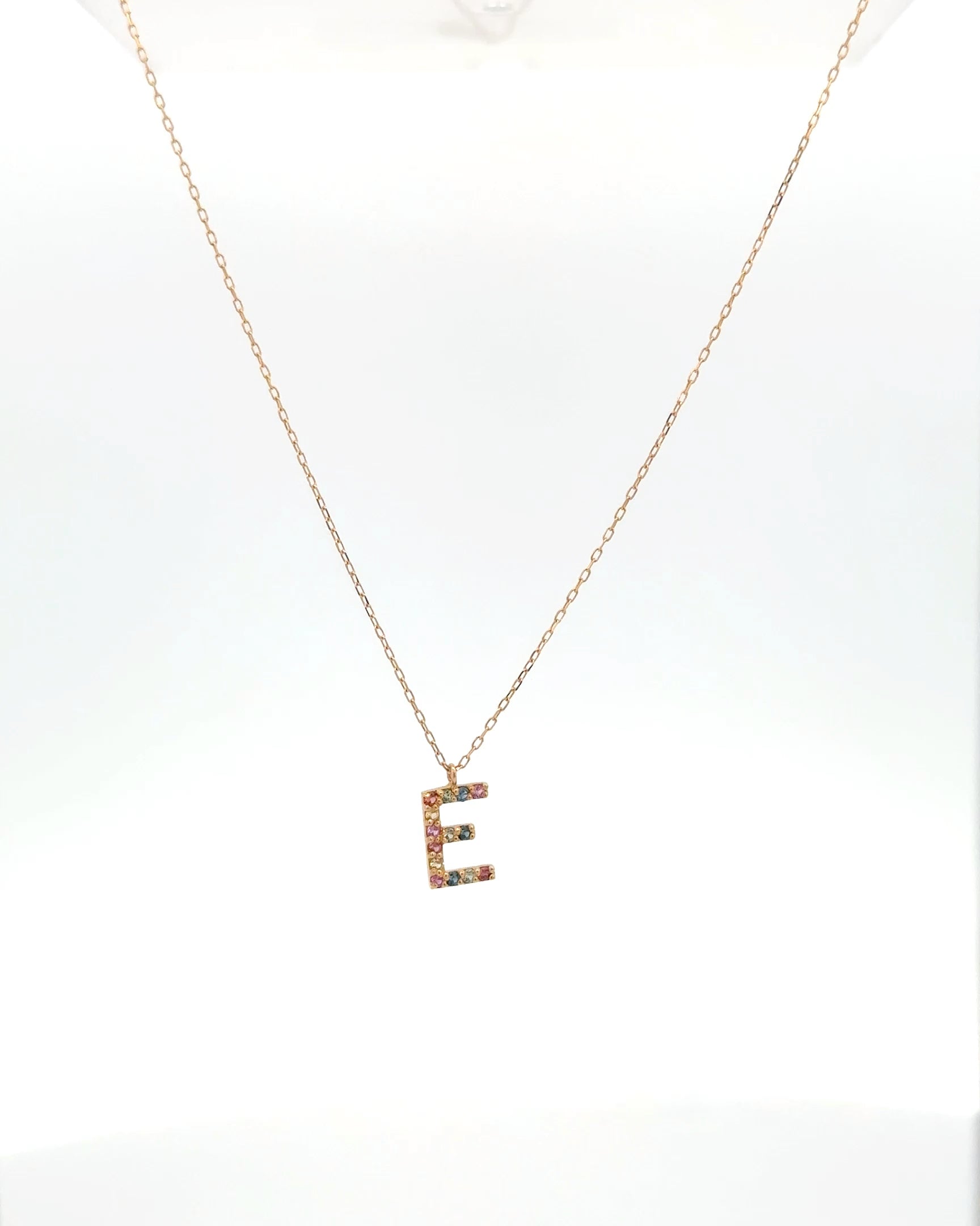 Cadena letra “E”