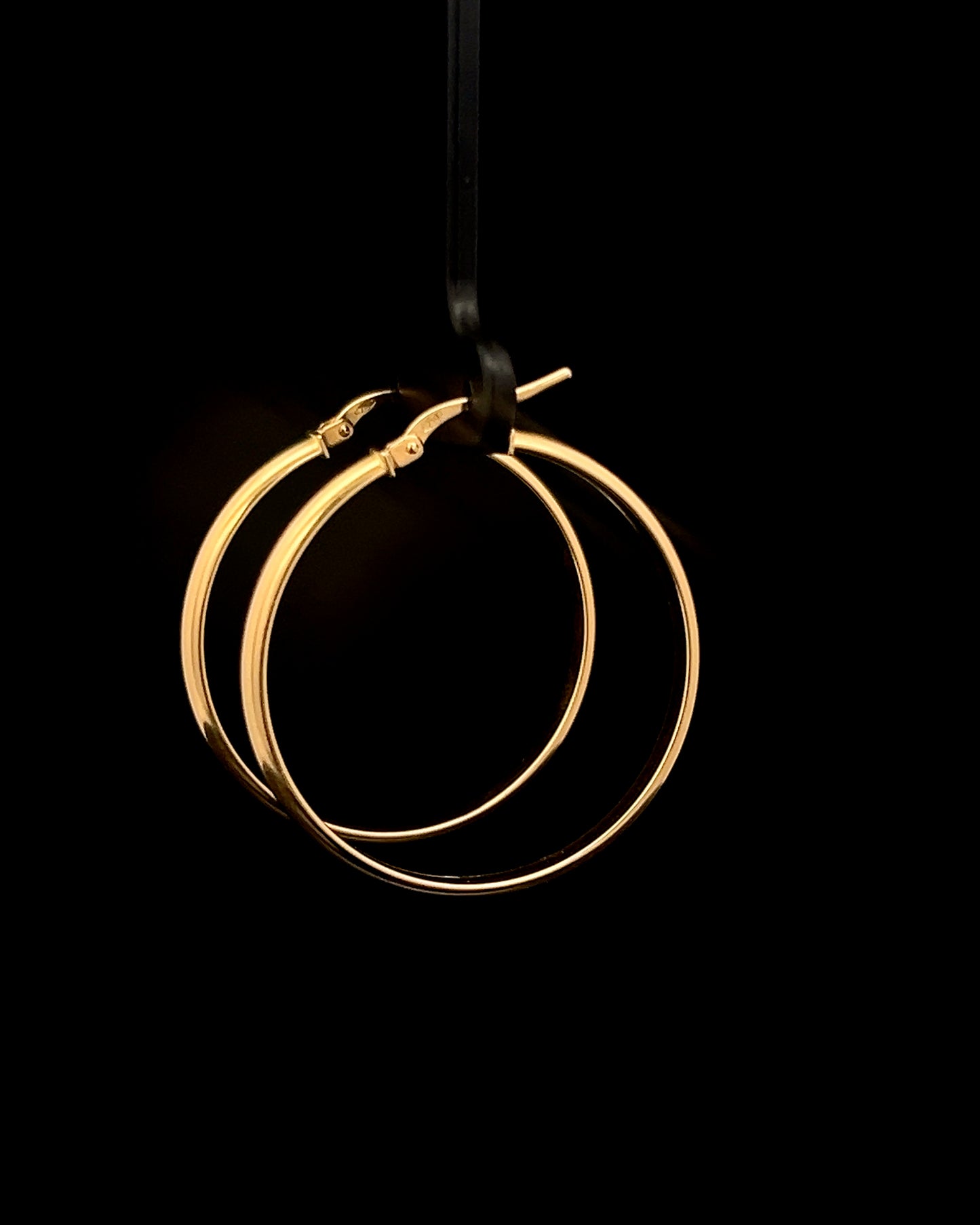 Argollas lisas cónicas