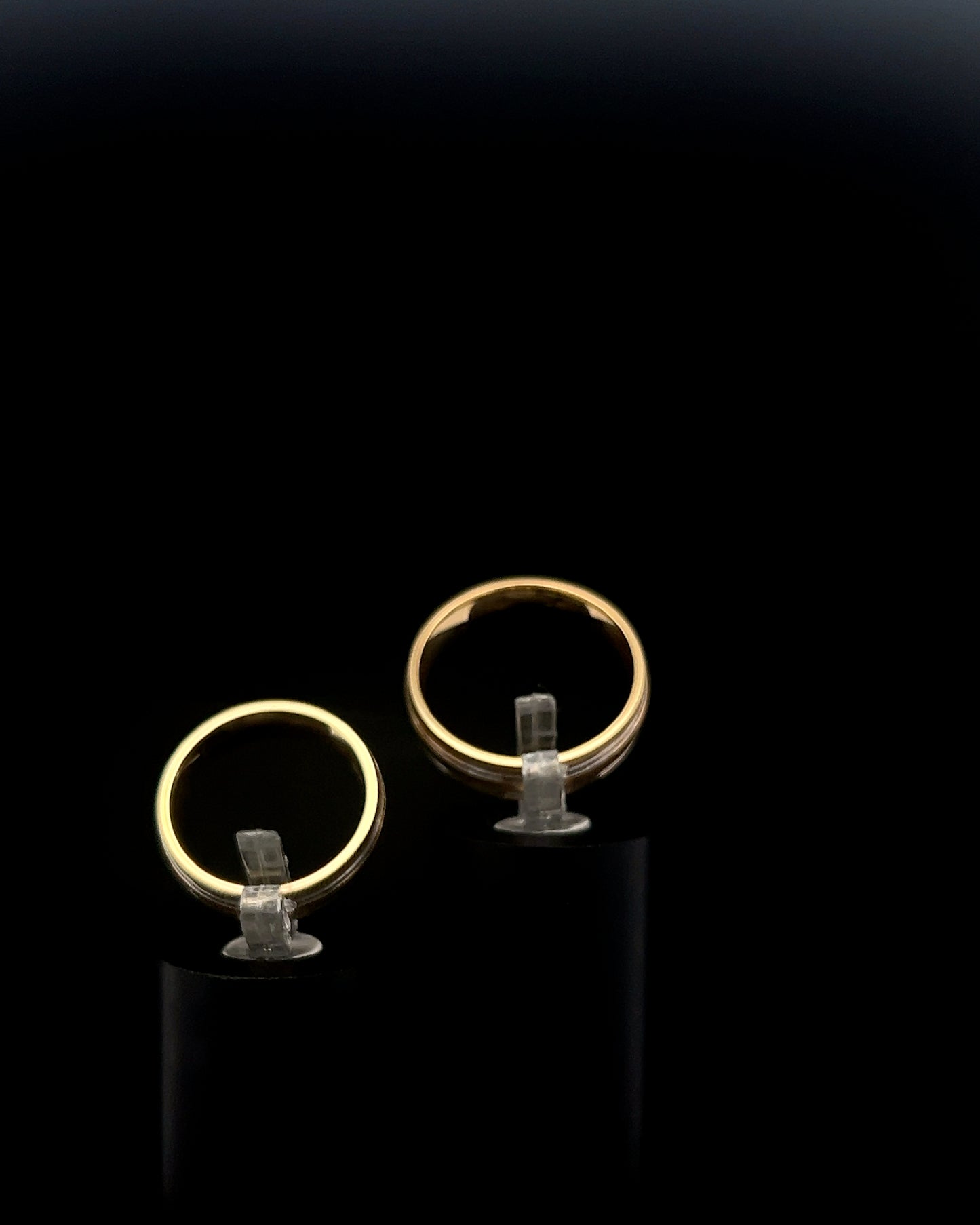 Alianzas de matrimonio dos tonos rayadas