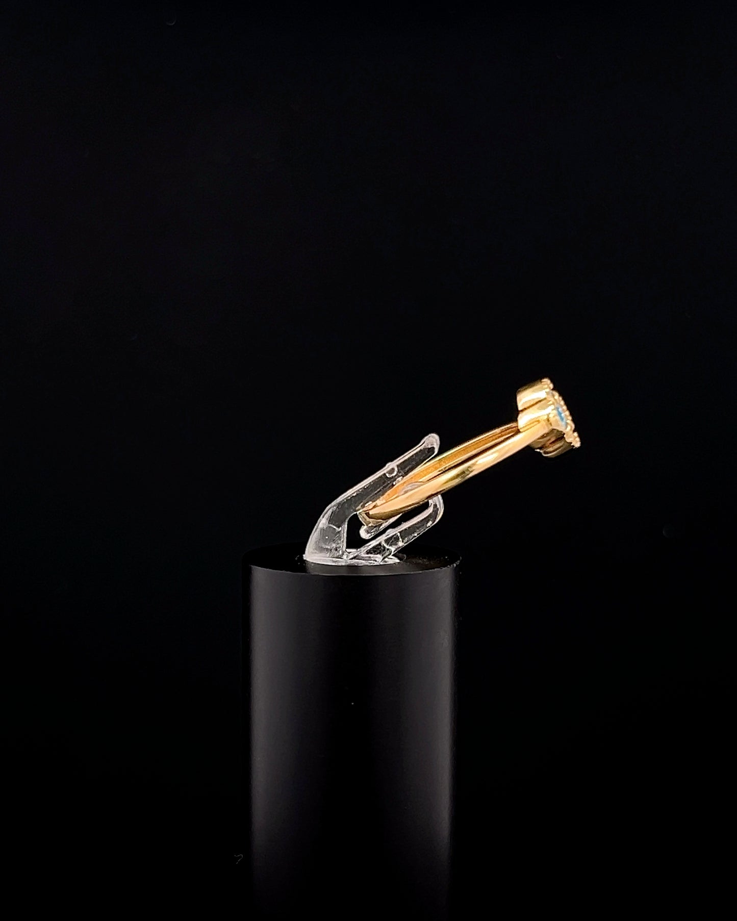 Anillo clover azul 7