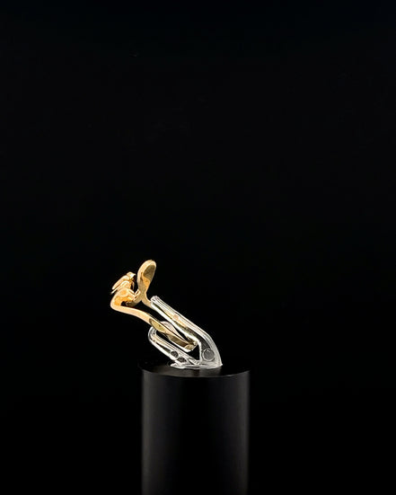 Anillo love 4.5