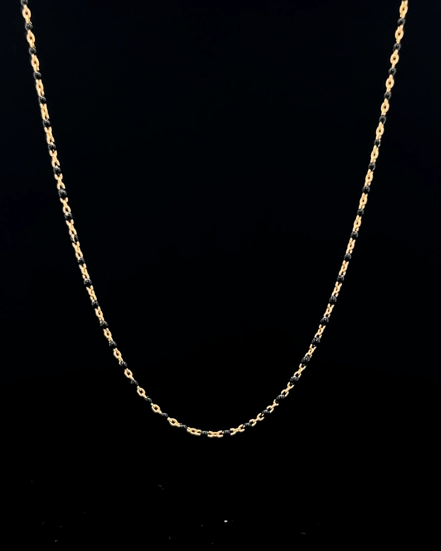 Cadena mostacilla negra 45cm