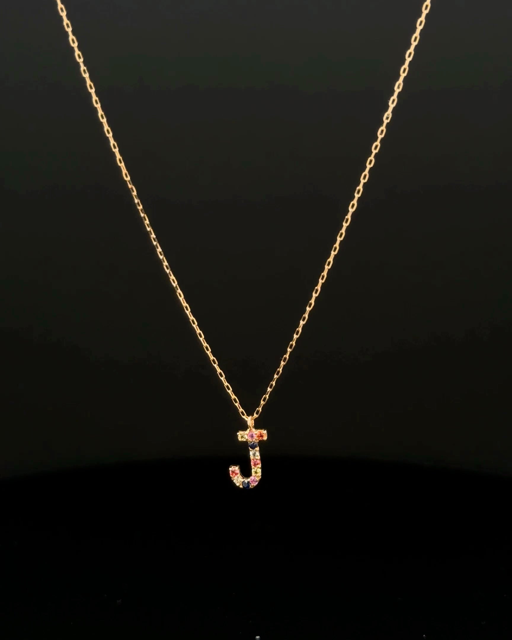 Cadena letra J