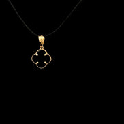 Dije clover negro